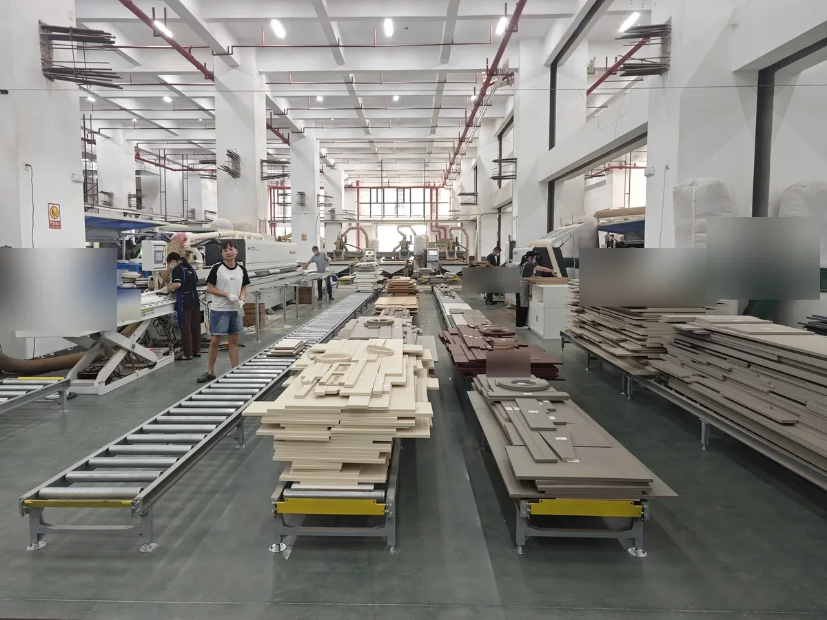 COZI production floor in Guangdong
