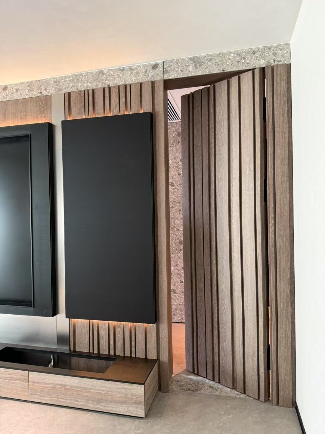 Kuala Lumpur Chic: 120㎡ Refined Modern Urban Flat - 10
