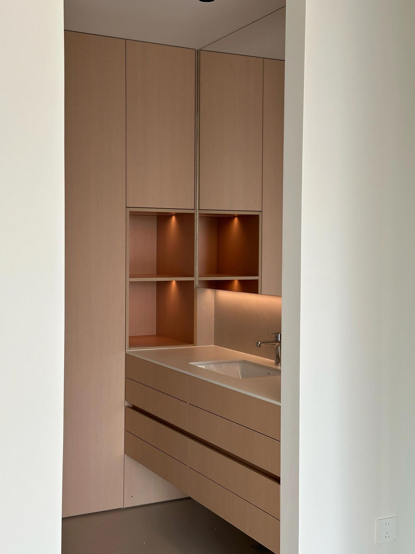 Shenzhen Linear: 140㎡ Minimalist Urban Sanctuary - 8
