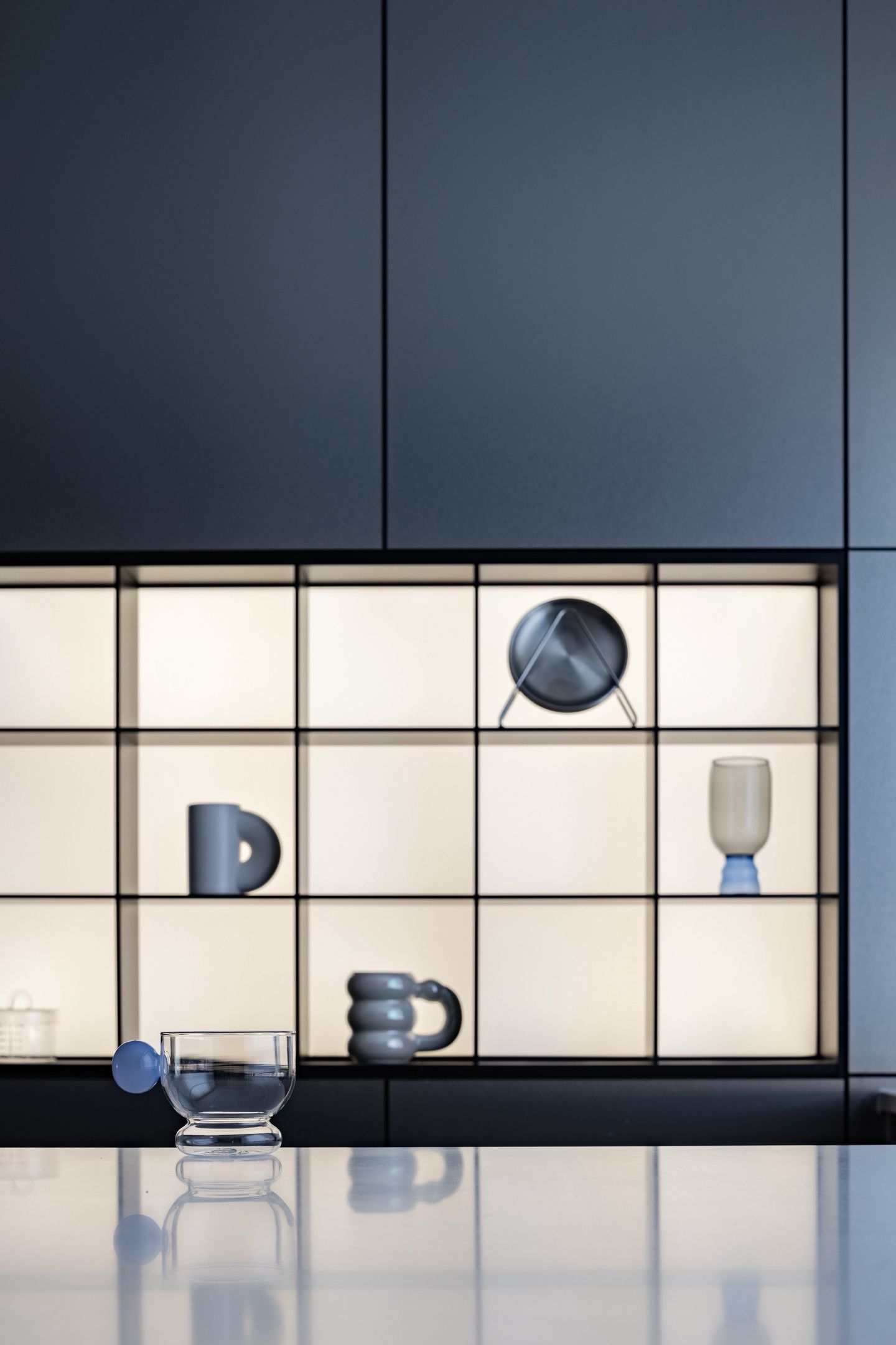 The Italian Essence: Timeless Minimalist Luxury Residence - 17