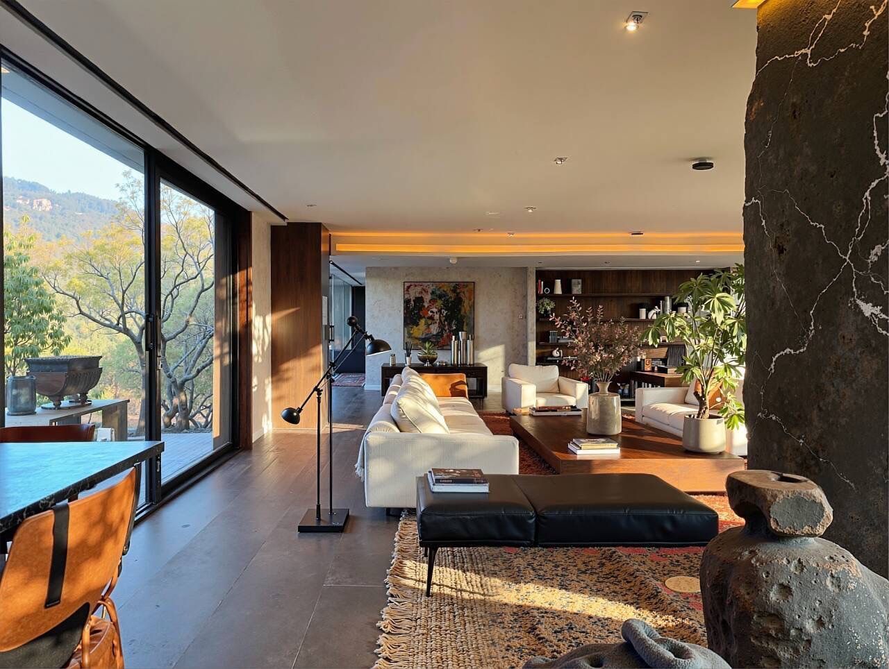 Timeless Heritage: Classic American Sophisticated Residence