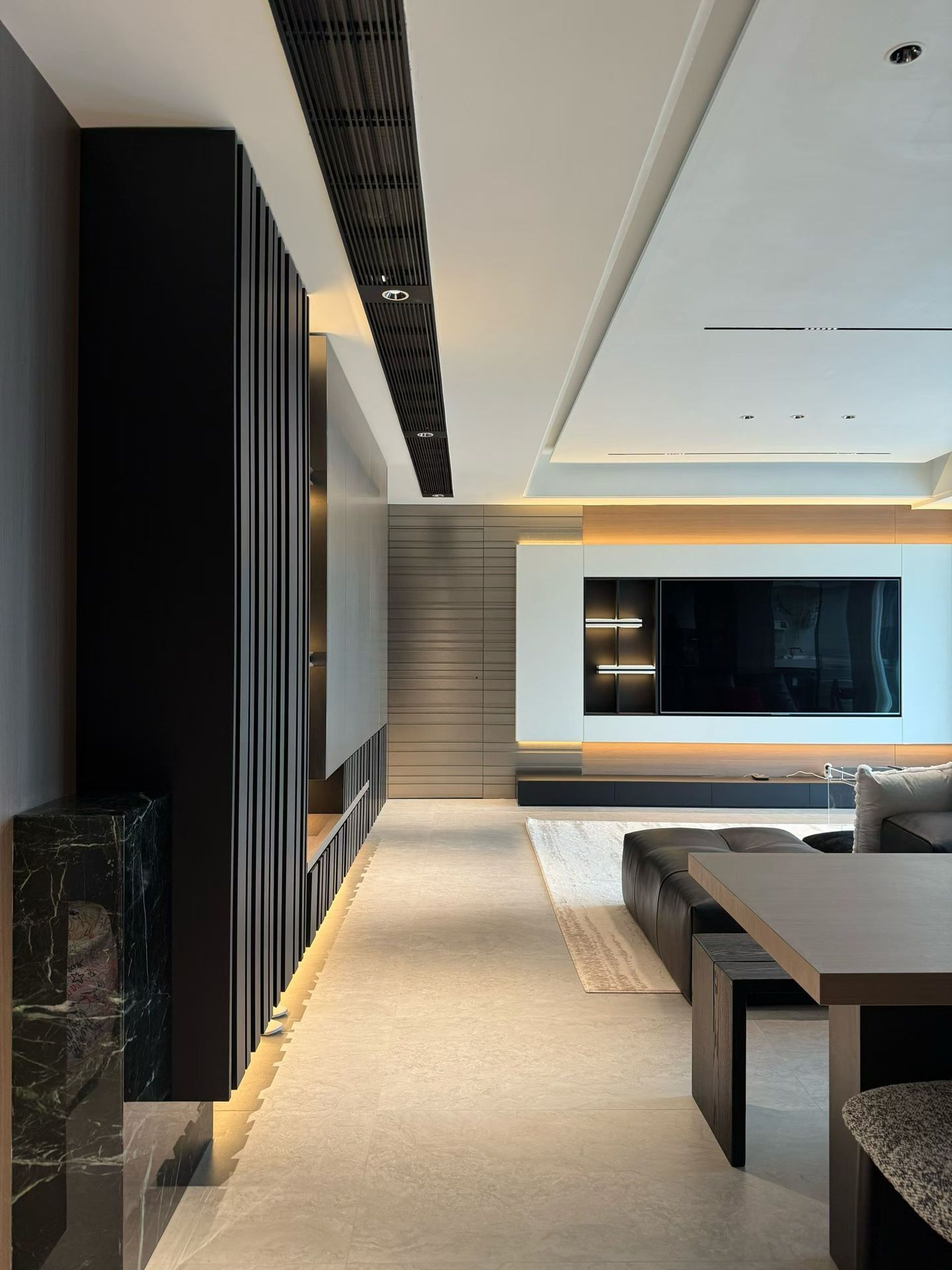 Bangkok Sophistication: 130㎡ Italian Minimalist Urban Retreat - 9