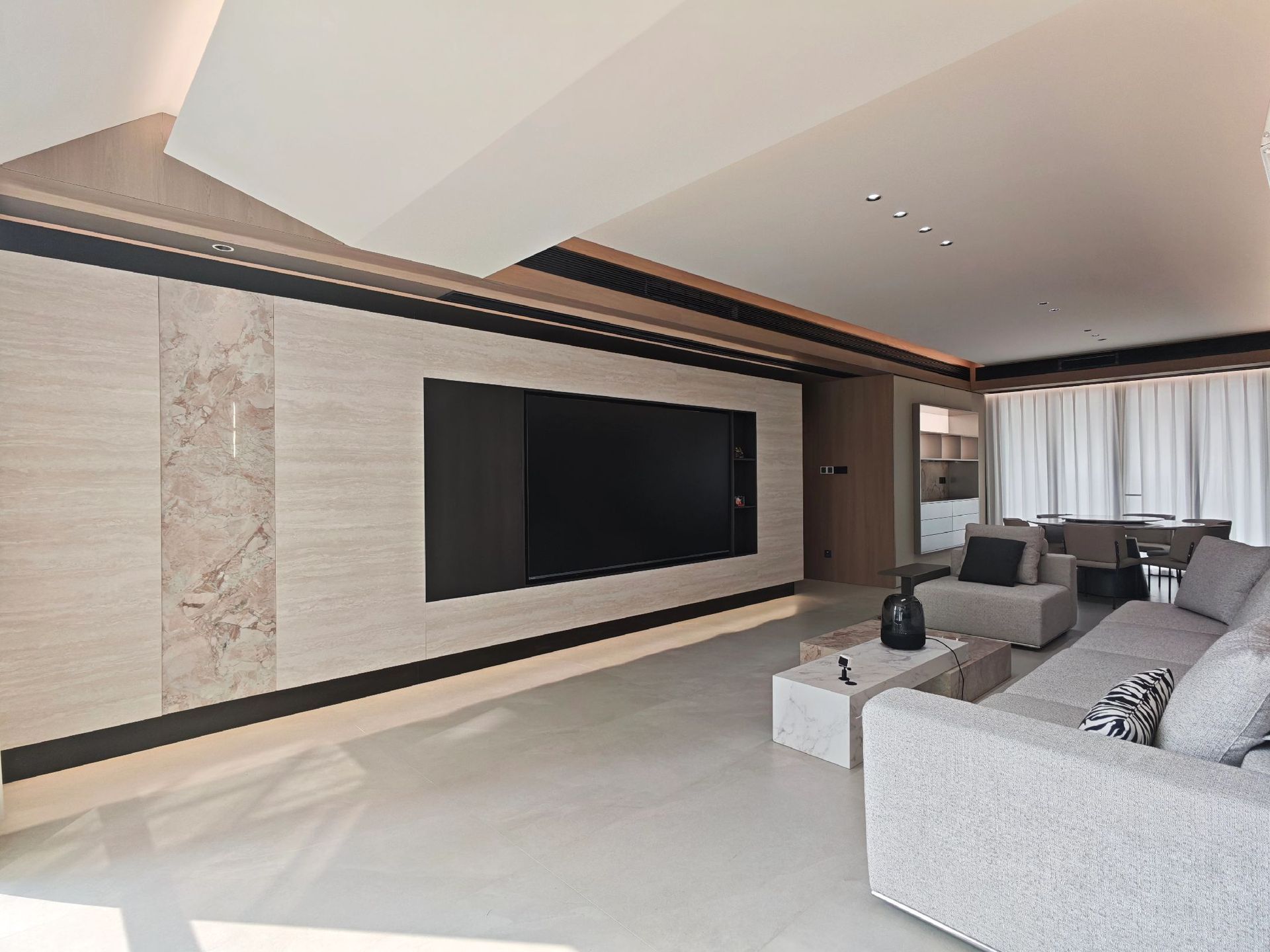 Penang Serenity: 1,400 sqft Modern Light Wood Sanctuary - 11