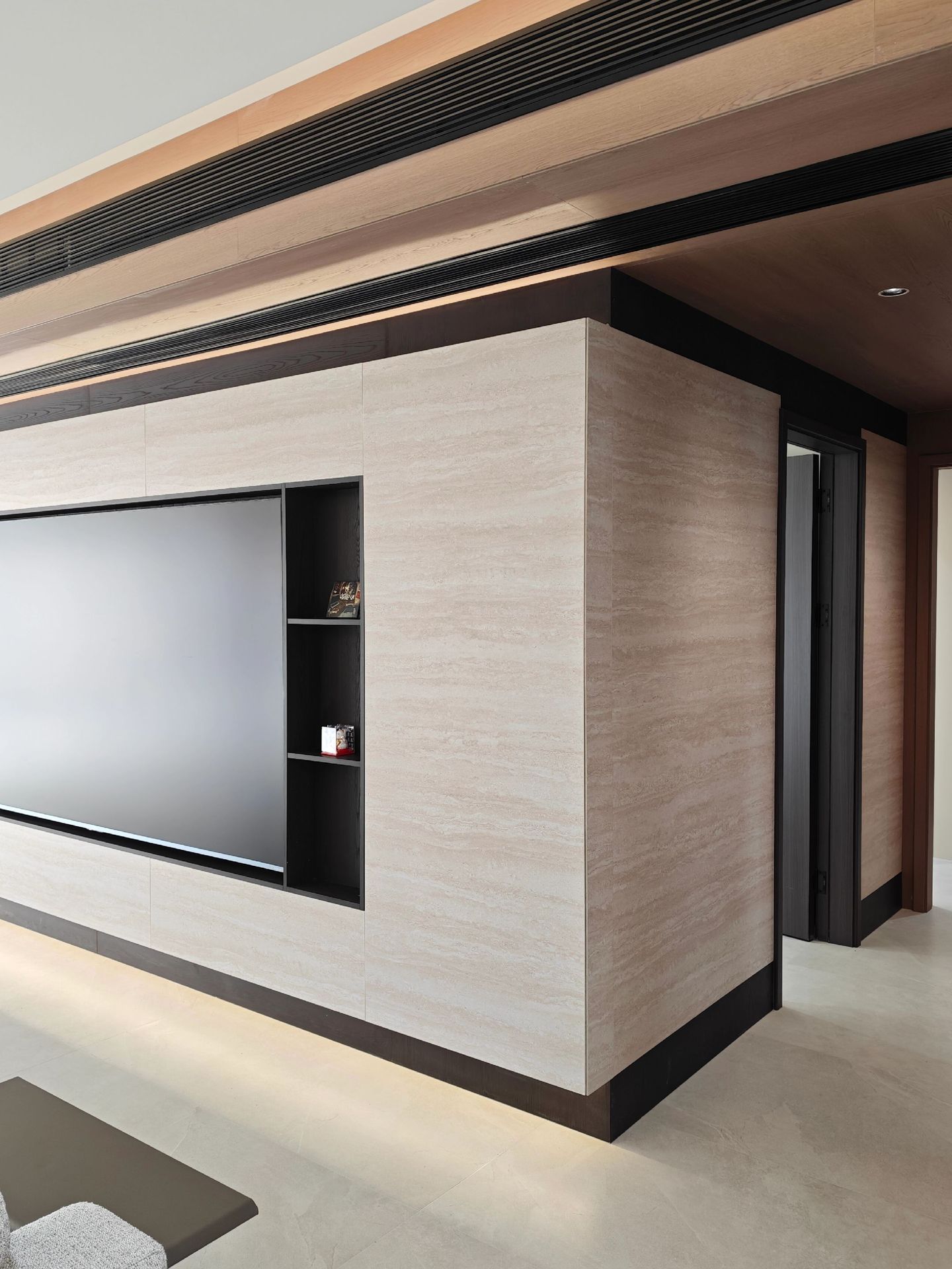 Penang Serenity: 1,400 sqft Modern Light Wood Sanctuary - 6