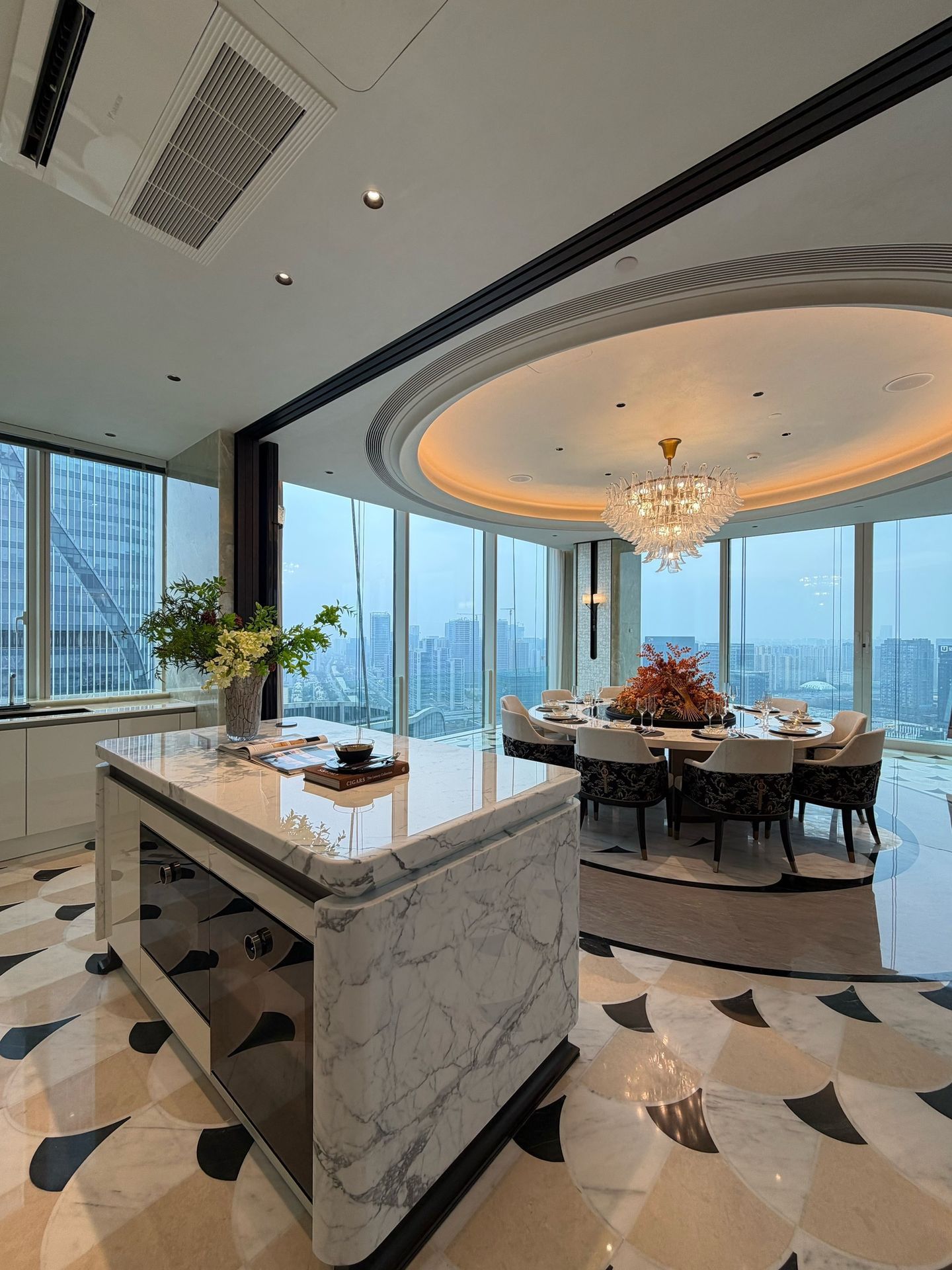 Monolithic Elegance: 810㎡ Refined Light Luxury Estate - 18