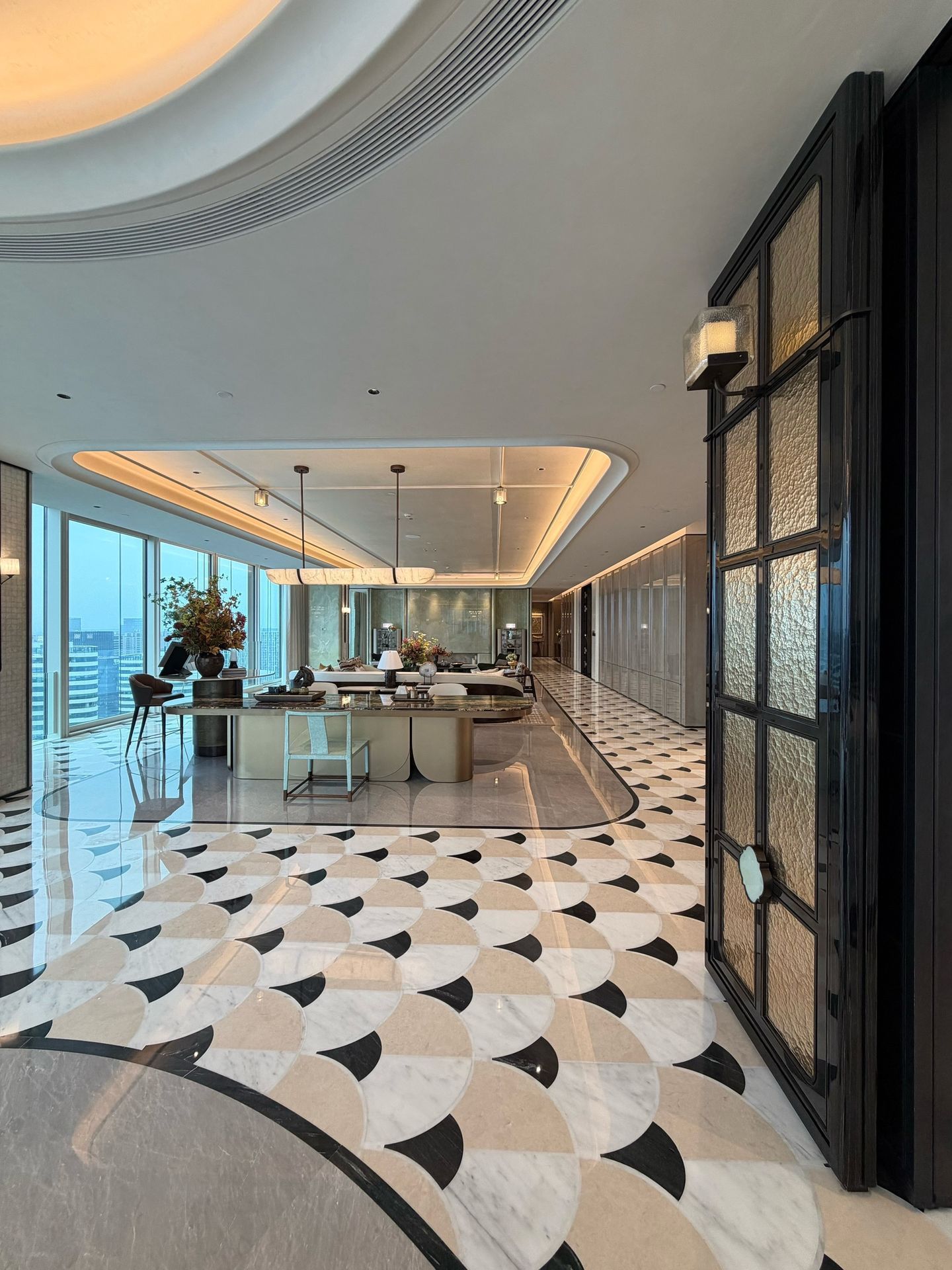 Monolithic Elegance: 810㎡ Refined Light Luxury Estate - 7