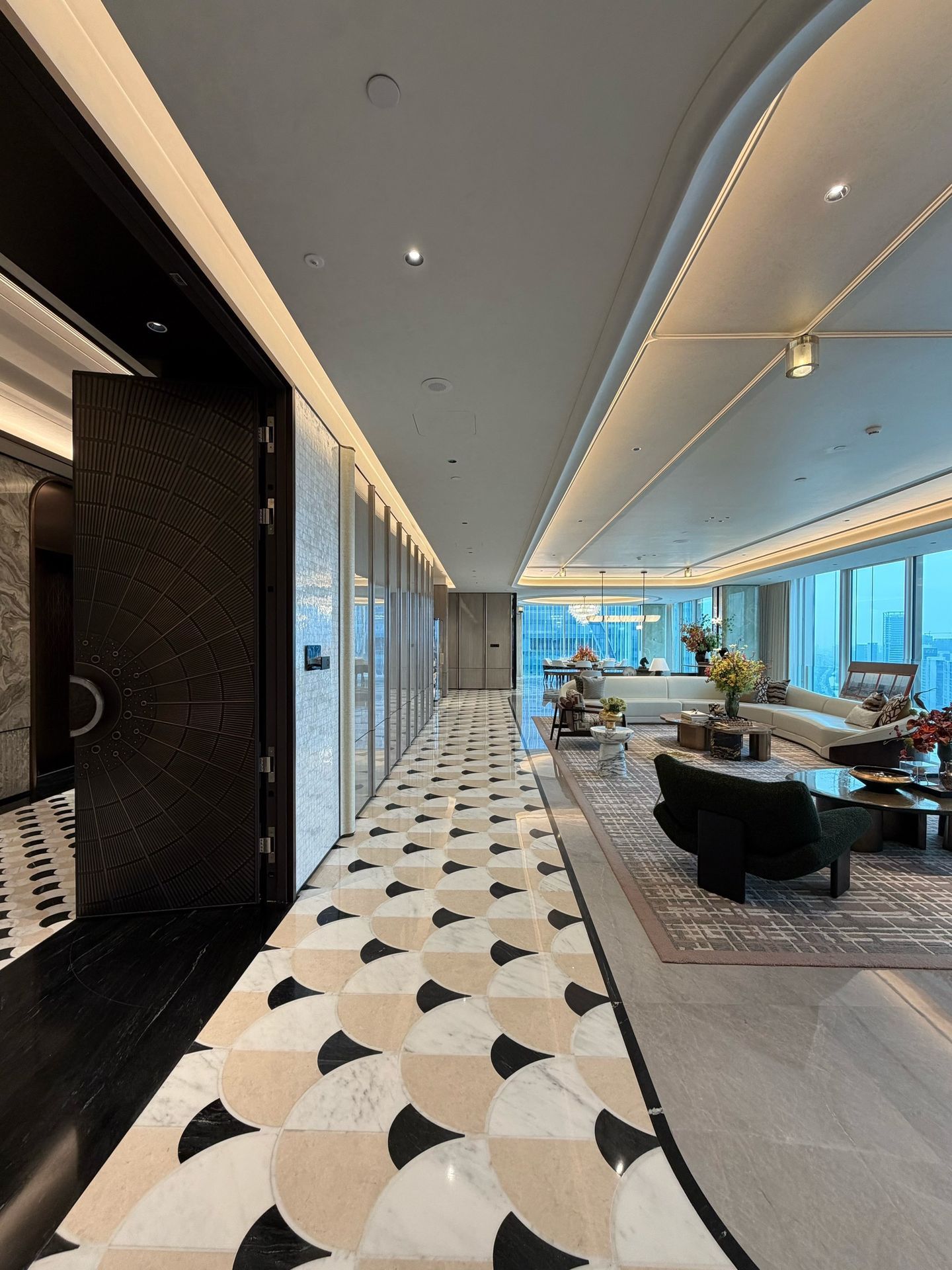 Monolithic Elegance: 810㎡ Refined Light Luxury Estate - 19