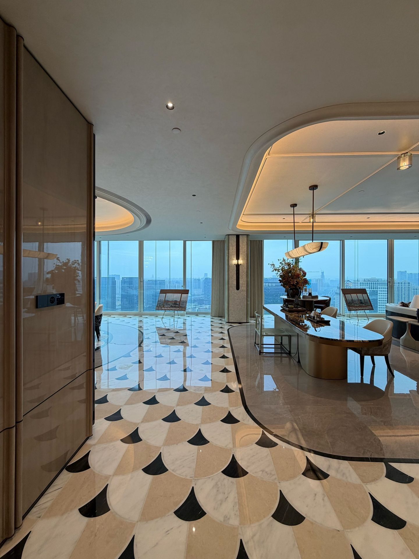 Monolithic Elegance: 810㎡ Refined Light Luxury Estate - 30