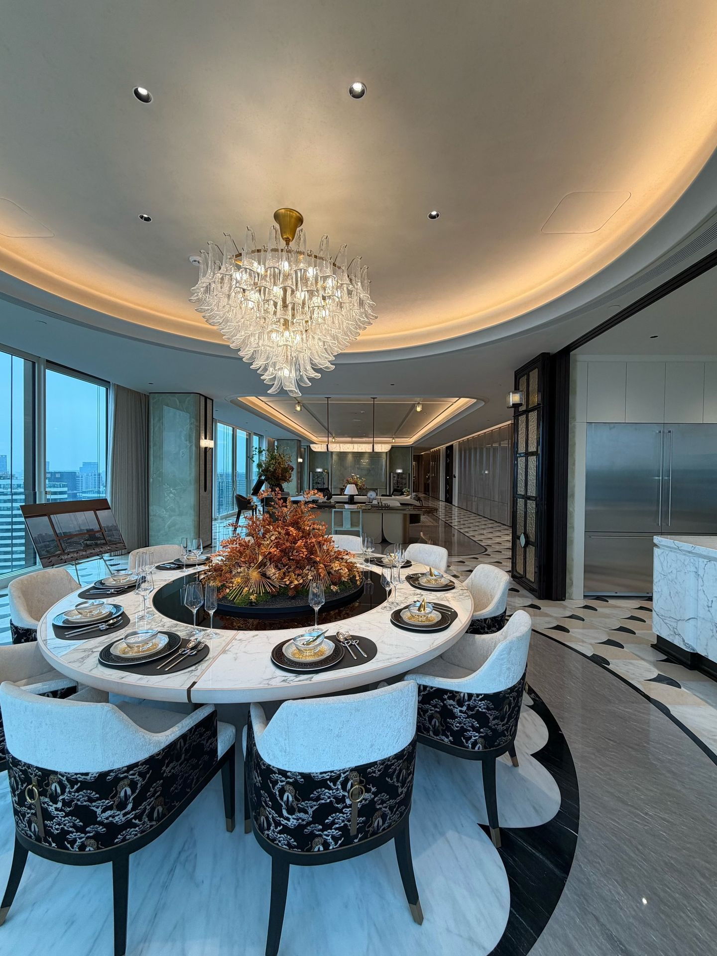 Monolithic Elegance: 810㎡ Refined Light Luxury Estate - 10