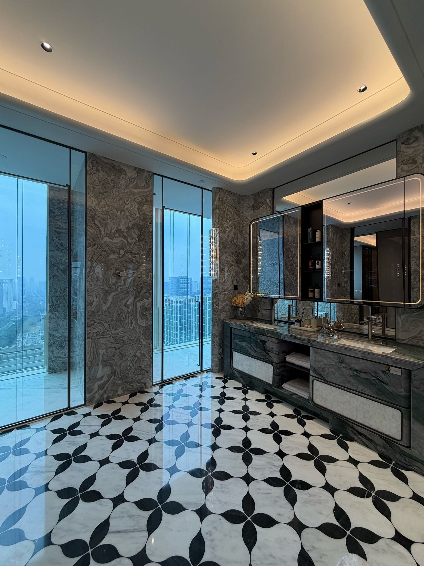 Monolithic Elegance: 810㎡ Refined Light Luxury Estate - 16