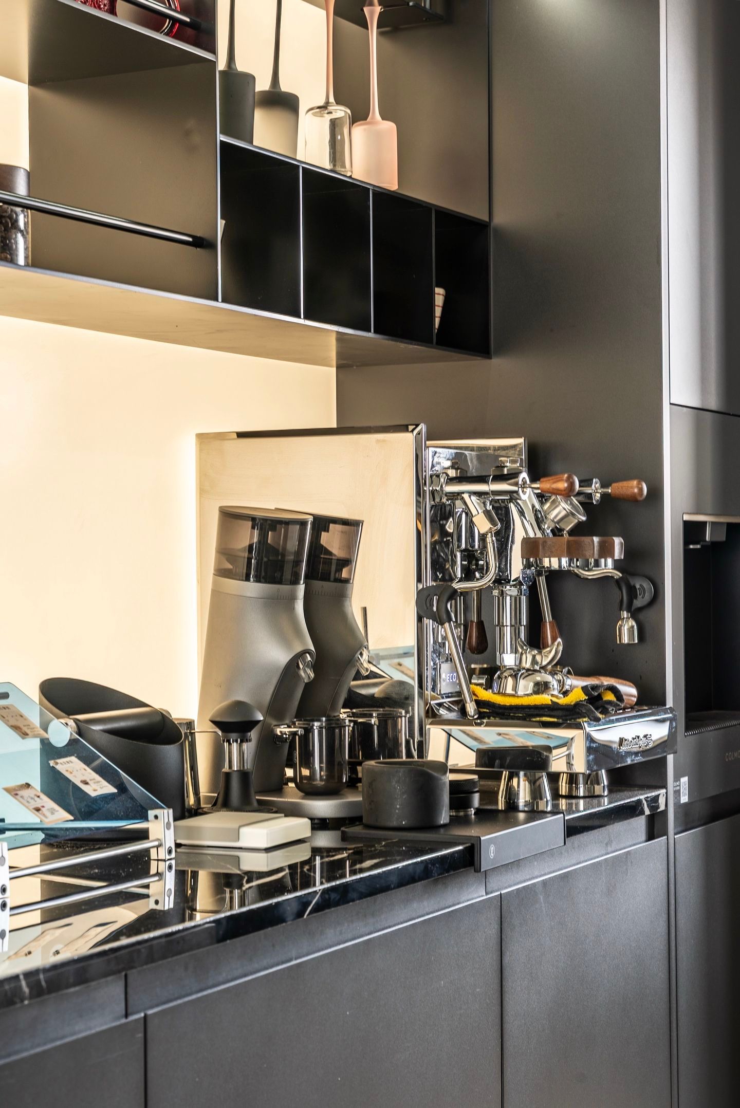 Bangkok Modernity: 180㎡ Sophisticated Urban Sanctuary - 3