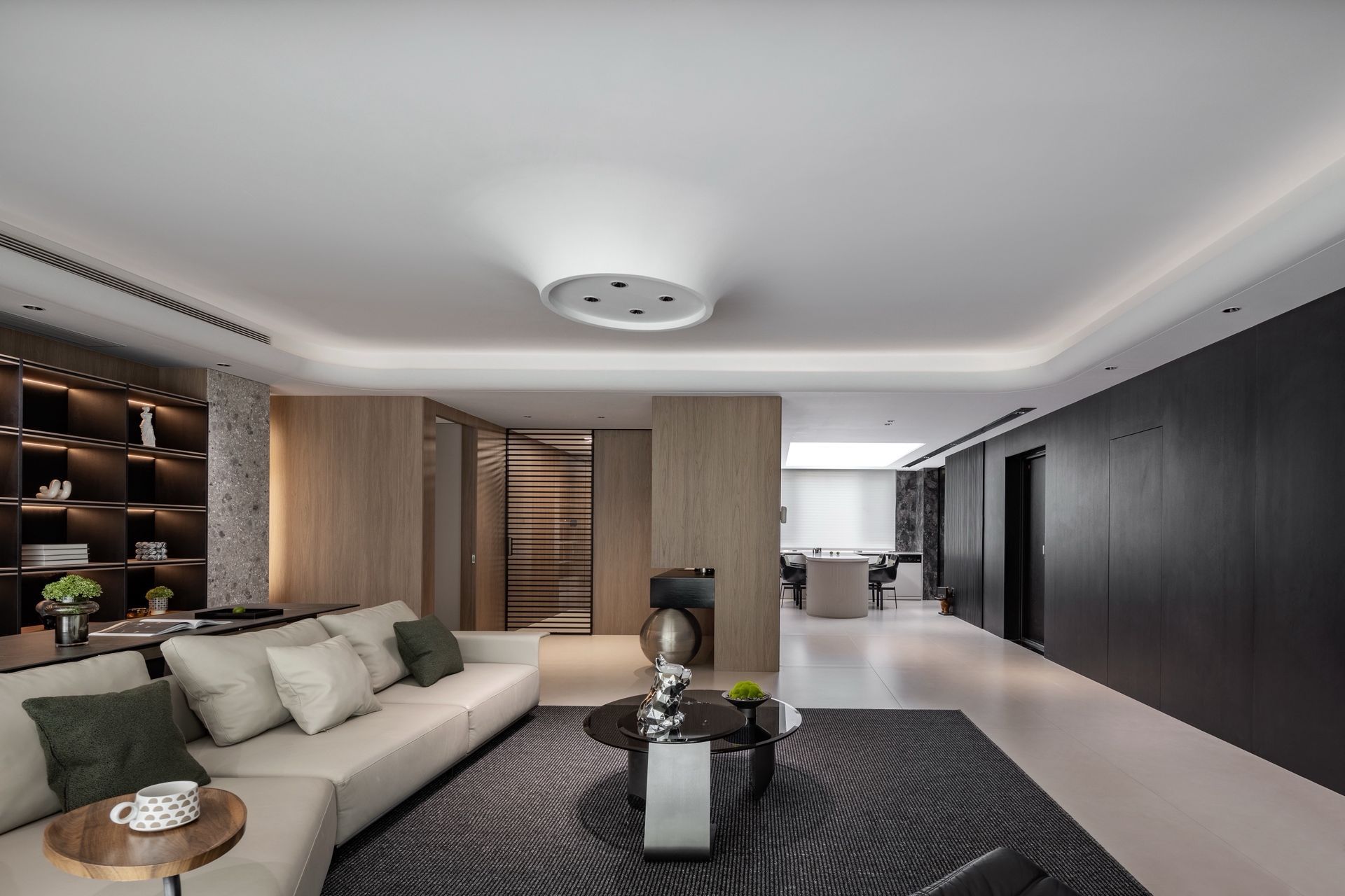 The Italian Essence: Timeless Minimalist Luxury Residence - 9