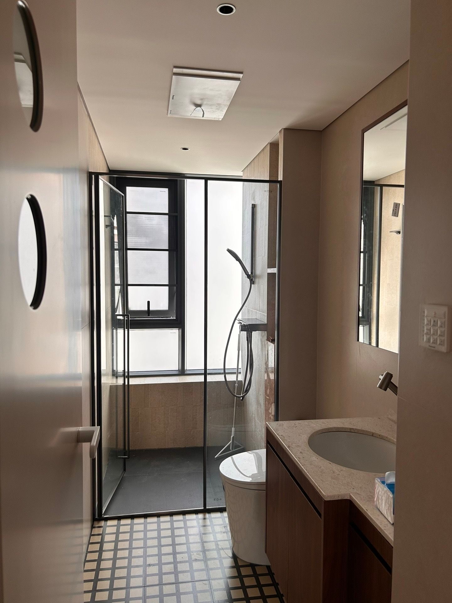 Amber Timeless: 160㎡ Warm Wood & Vintage Modern Residence - 6